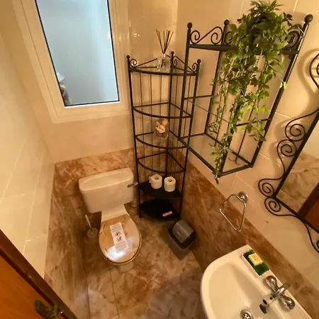 Moutallos Homes