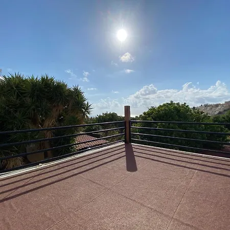 Moutallos Homes Guest house 2*